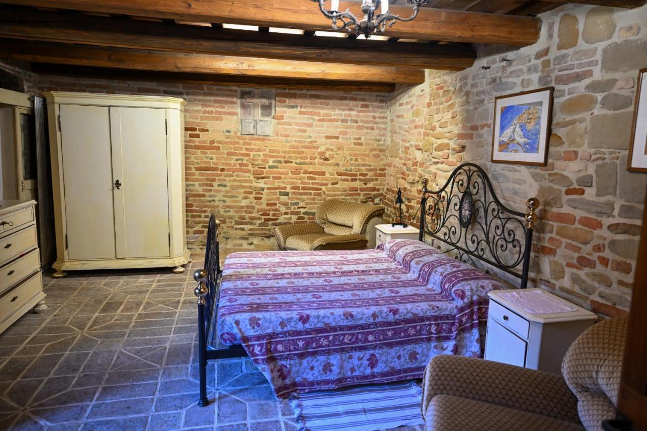 Il Poggio Villa Mombaroccio Bagian luar foto